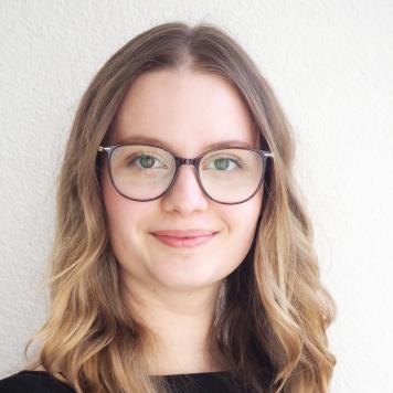 Porträt von Anna Ruhl (Institut für Finanz- und Steuerrecht)
